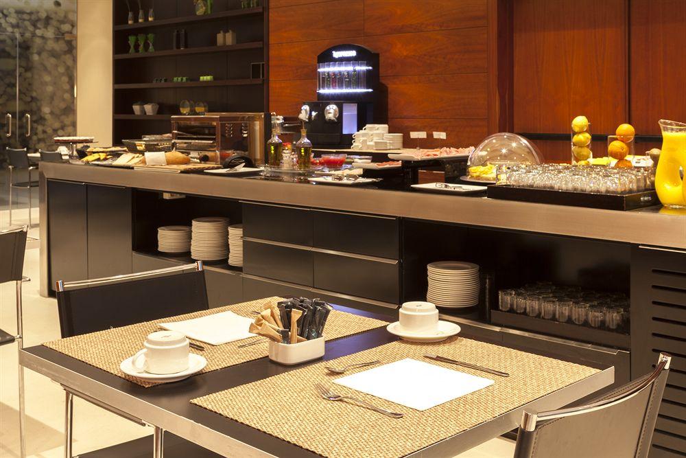 Ac Hotel A Coruna By Marriott Exteriör bild